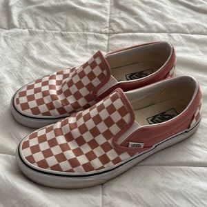 Vans checked